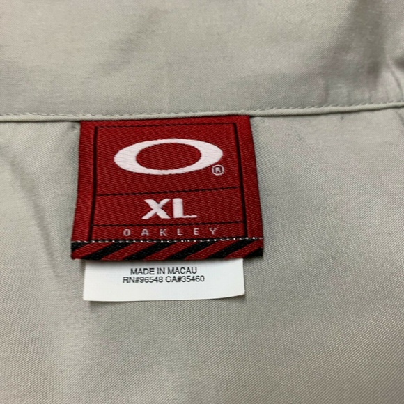 Oakley Mens Short Sleeve Metal Button Front - Picture 5 of 6